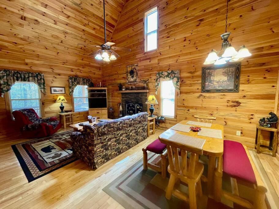 Cabin 2 Bed Close To Helen Hot Tub #15 外观 照片